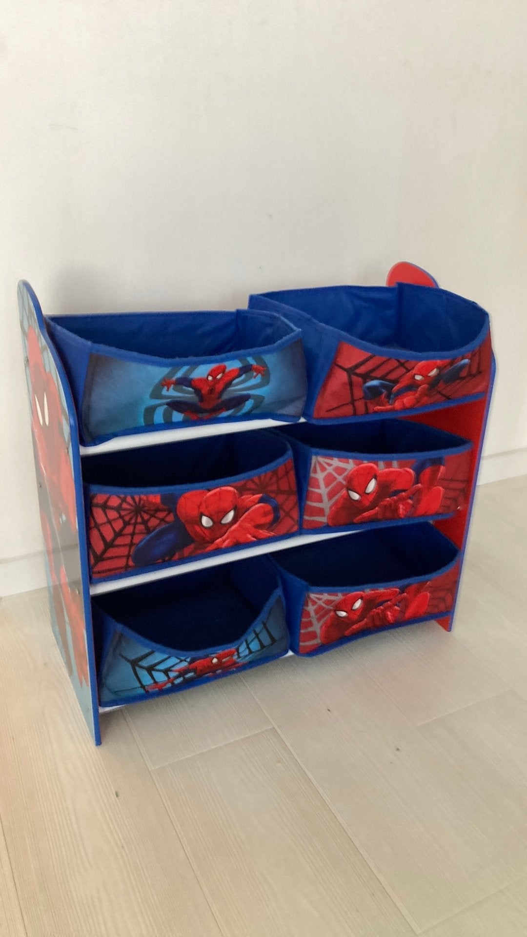Spyderman opbergrekje in goede staat, Ophalen, Zo goed als nieuw