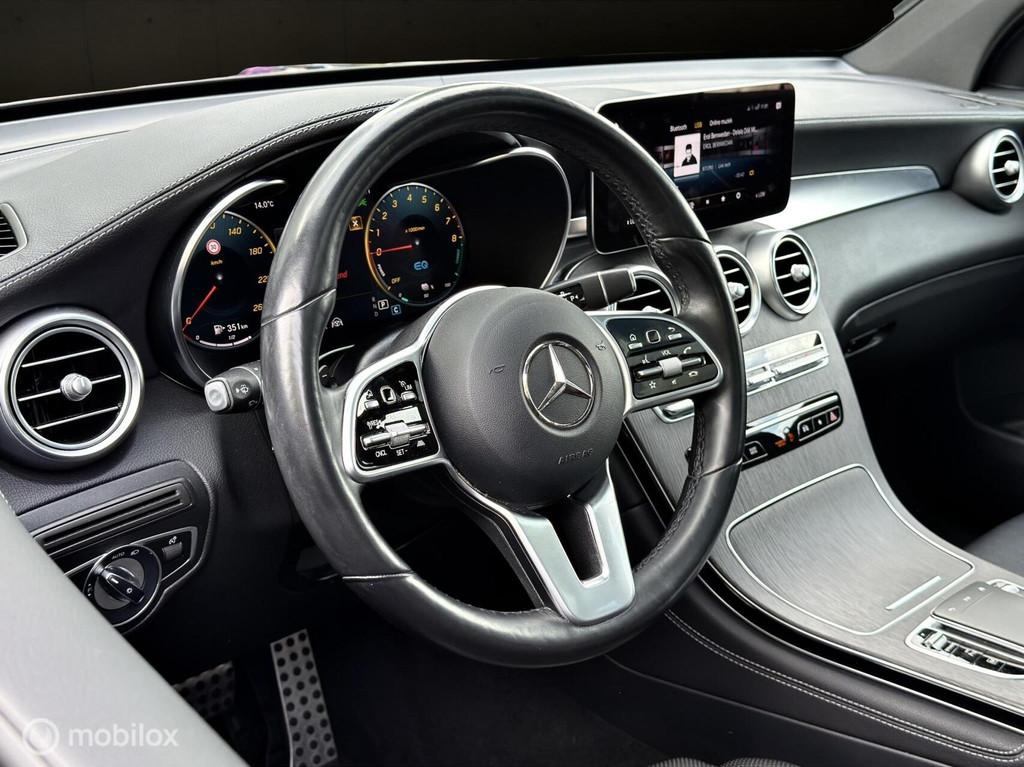 Mercedes GLC-klasse 300e 4MATIC AMG Line|Pano|Memory|Burmest, Automaat, Gebruikt, 4 cilinders, 2000 kg