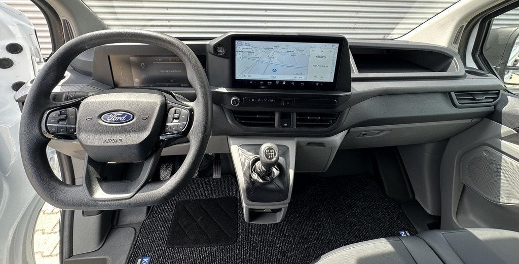 Ford Transit Custom 280 2.0 TDCI L1 Trend Trekhaak|Navi|Led, Voorwielaandrijving, 1803 kg, Stof, Gebruikt
