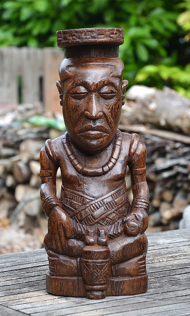 Afrikaans Kuba Ndop koningsbeeld Congo, Antiek en Kunst, Hout, 40 cm, Afrika, Ophalen of Verzenden