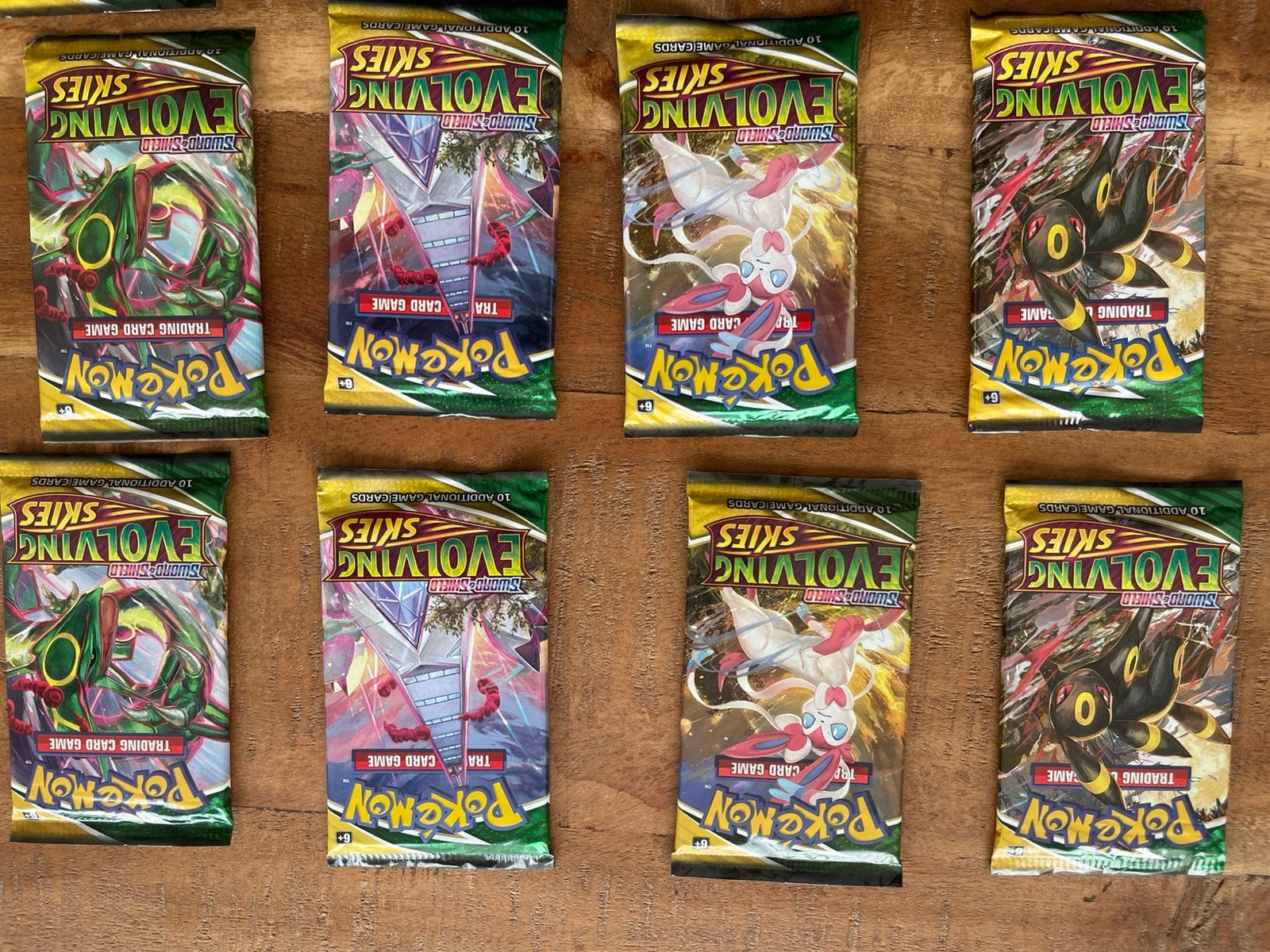 Pokemon evolving skies 2 x art set 8 stuks, Ophalen of Verzenden, Zo goed als nieuw