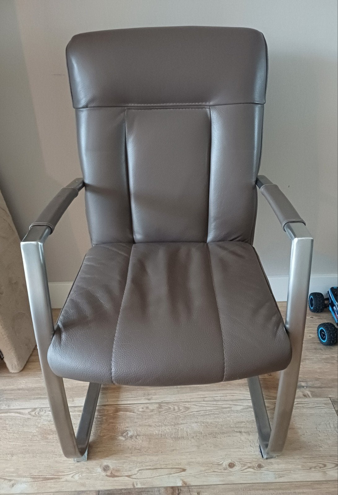 6 lederem eetkamerstoelen Henders&Hazel, Ophalen, Gebruikt, Bruin, Leer