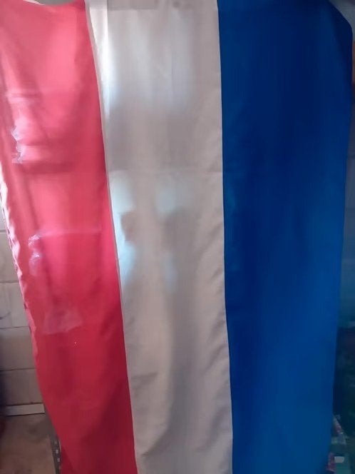 3 x nederlandse vlag vlaggen 1 x wimpel oranje, Diversen, Vlaggen en Wimpels, Ophalen of Verzenden, Gebruikt