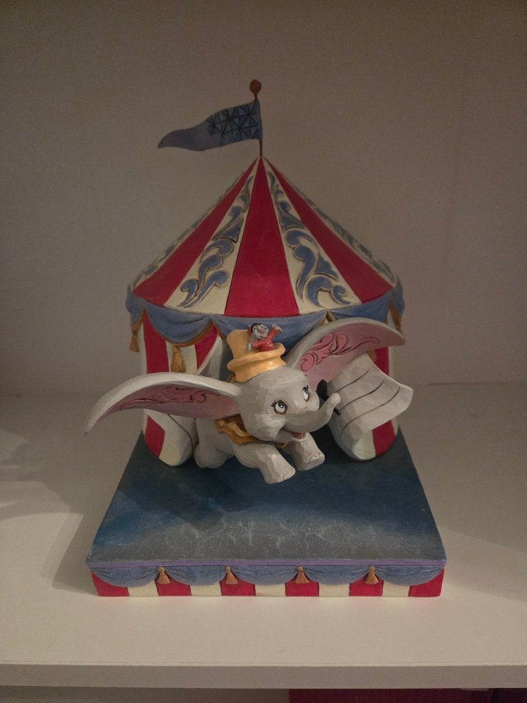 Disney Traditions Dumbo, Ophalen of Verzenden, Zo goed als nieuw, Beeldje of Figuurtje