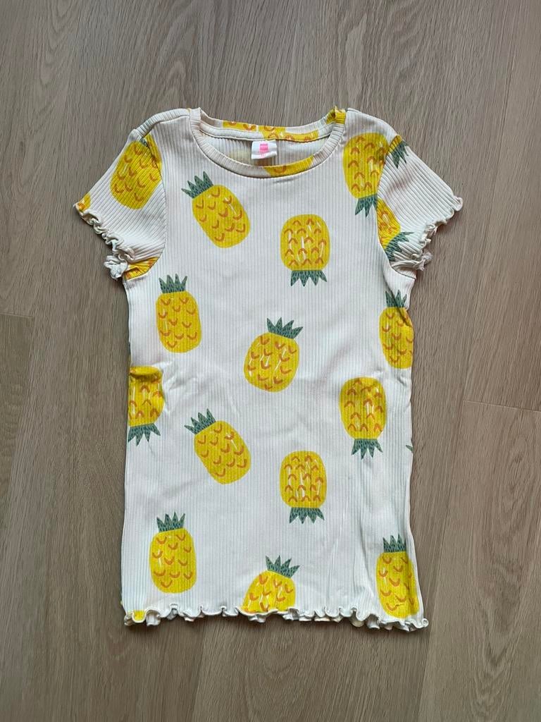 Meisjes t-shirt ananas print, 134-140, HEMA, Ophalen of Verzenden, Zo goed als nieuw, Meisje, Shirt of Longsleeve