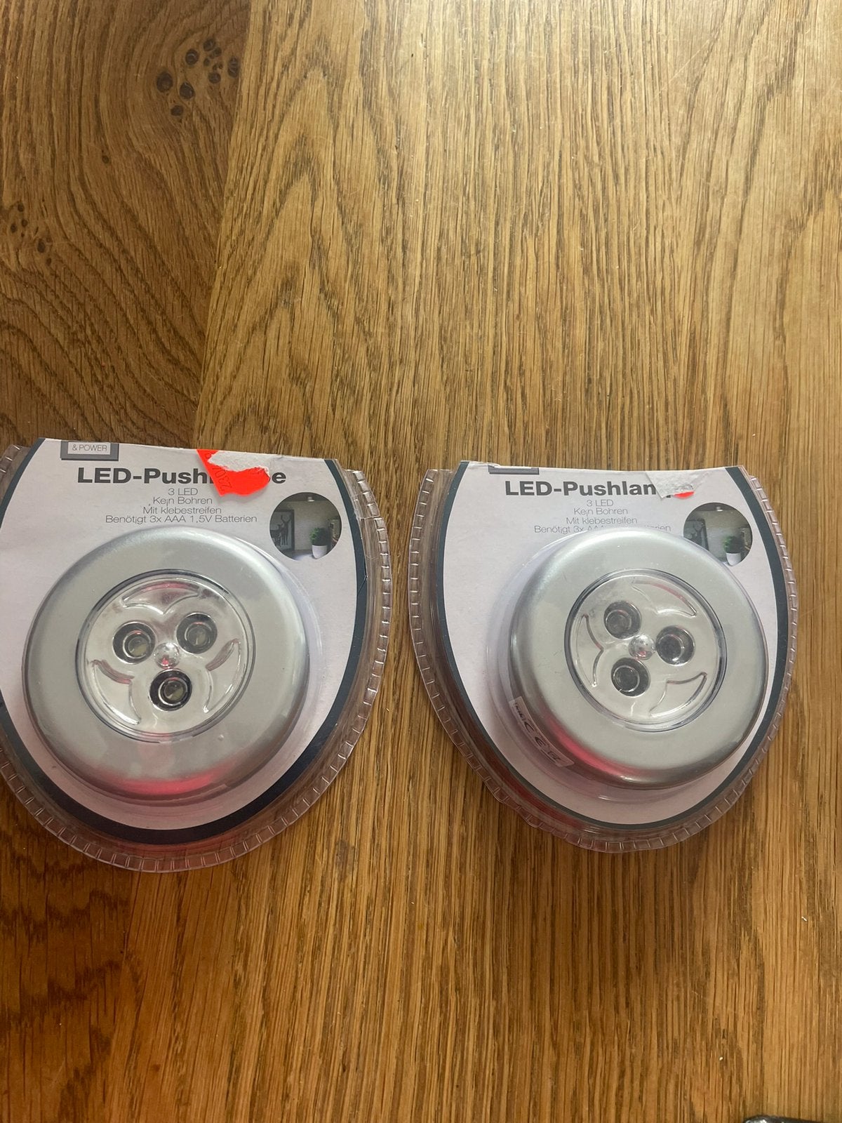 Nieuw in verpakking: 2 LED Push Lampjes op batterij, Draadloos, Ophalen of Verzenden, Nieuw