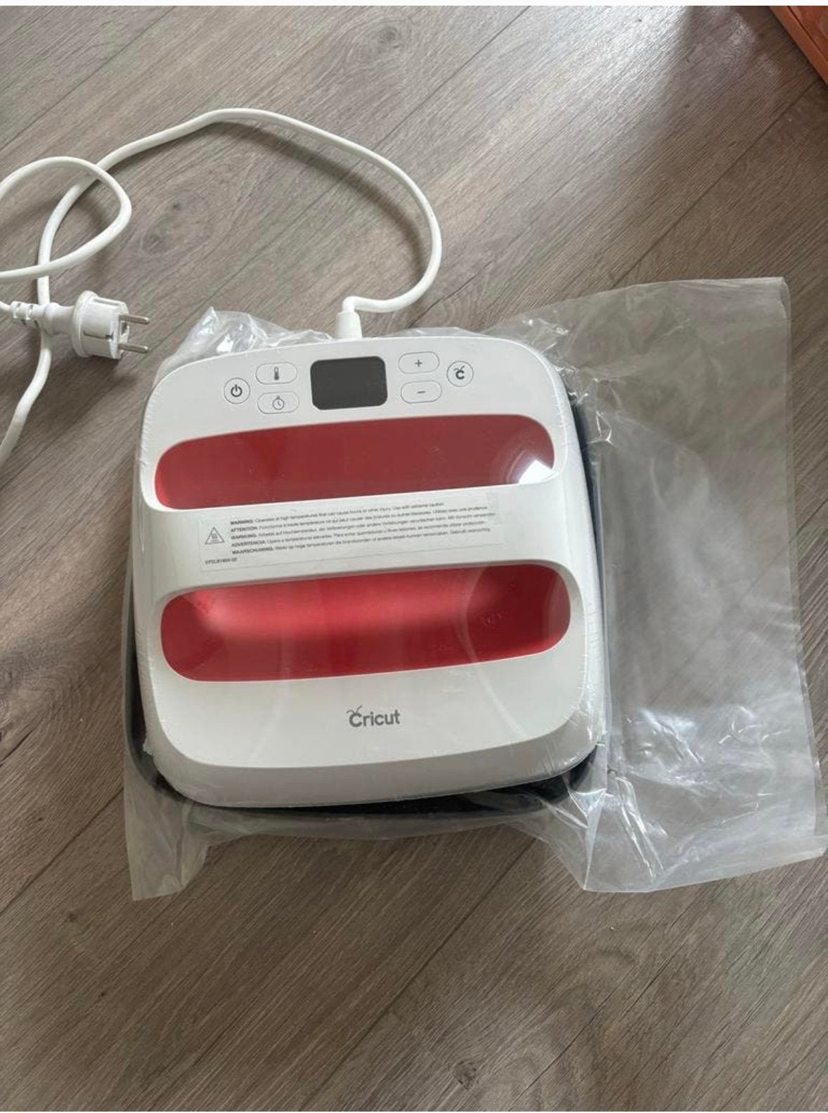 Cricut EasyPress – Nieuw in verpakking – Nooit gebruikt, Ophalen, Zo goed als nieuw