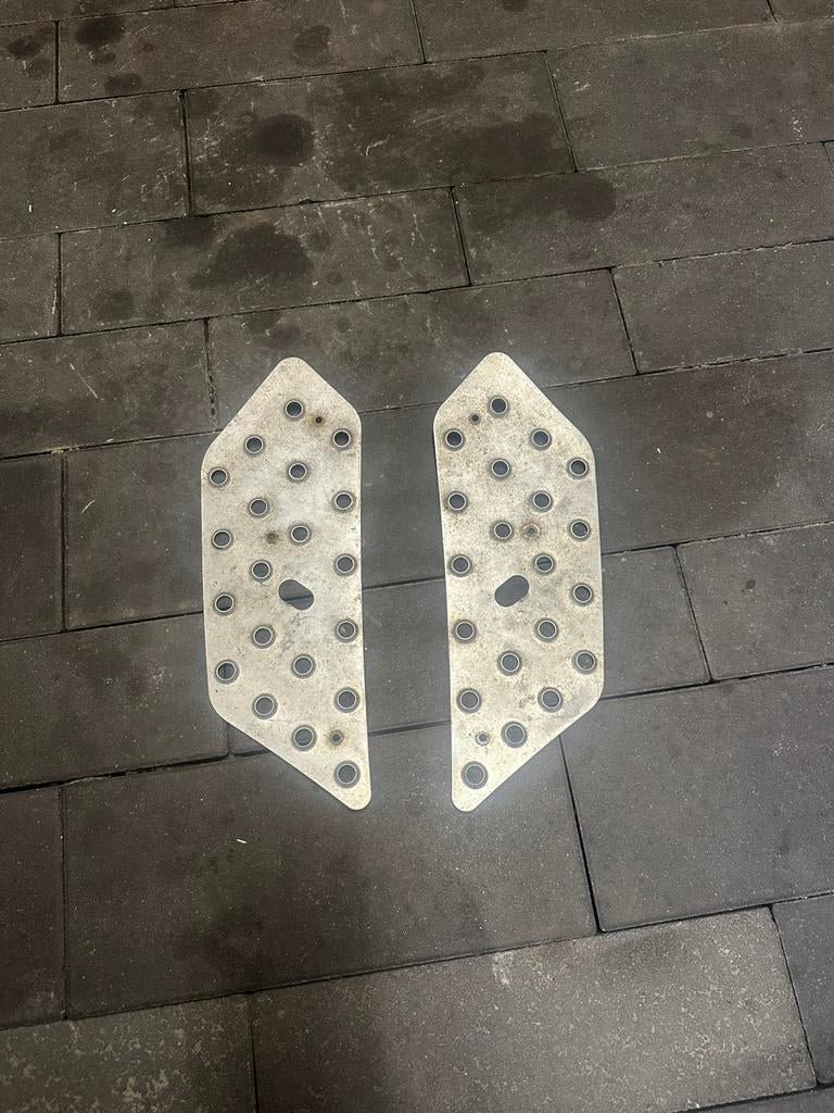 Metalen treeplank vivacity, Ophalen, Zo goed als nieuw, Peugeot