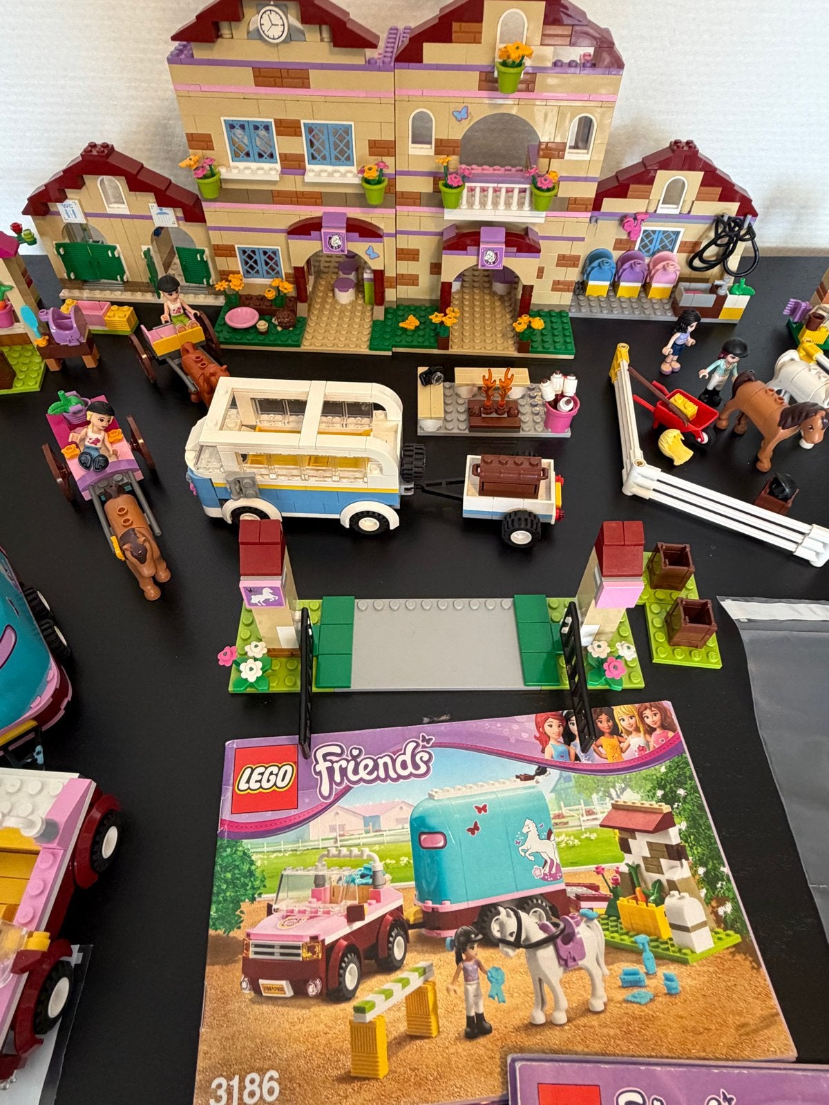 LEGO Friends Sets: 3185, 10726, 3186, 41003, 3938, Ophalen of Verzenden, Gebruikt