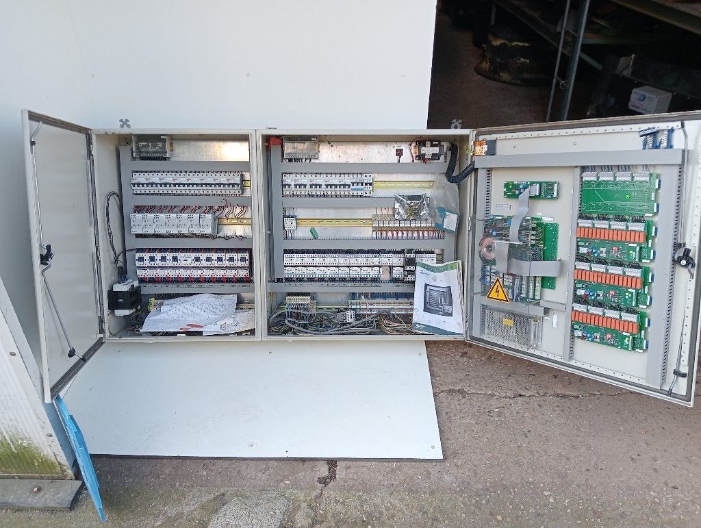 Voerinstallatie's, Mannelijk, Varken, 3 tot 5 jaar