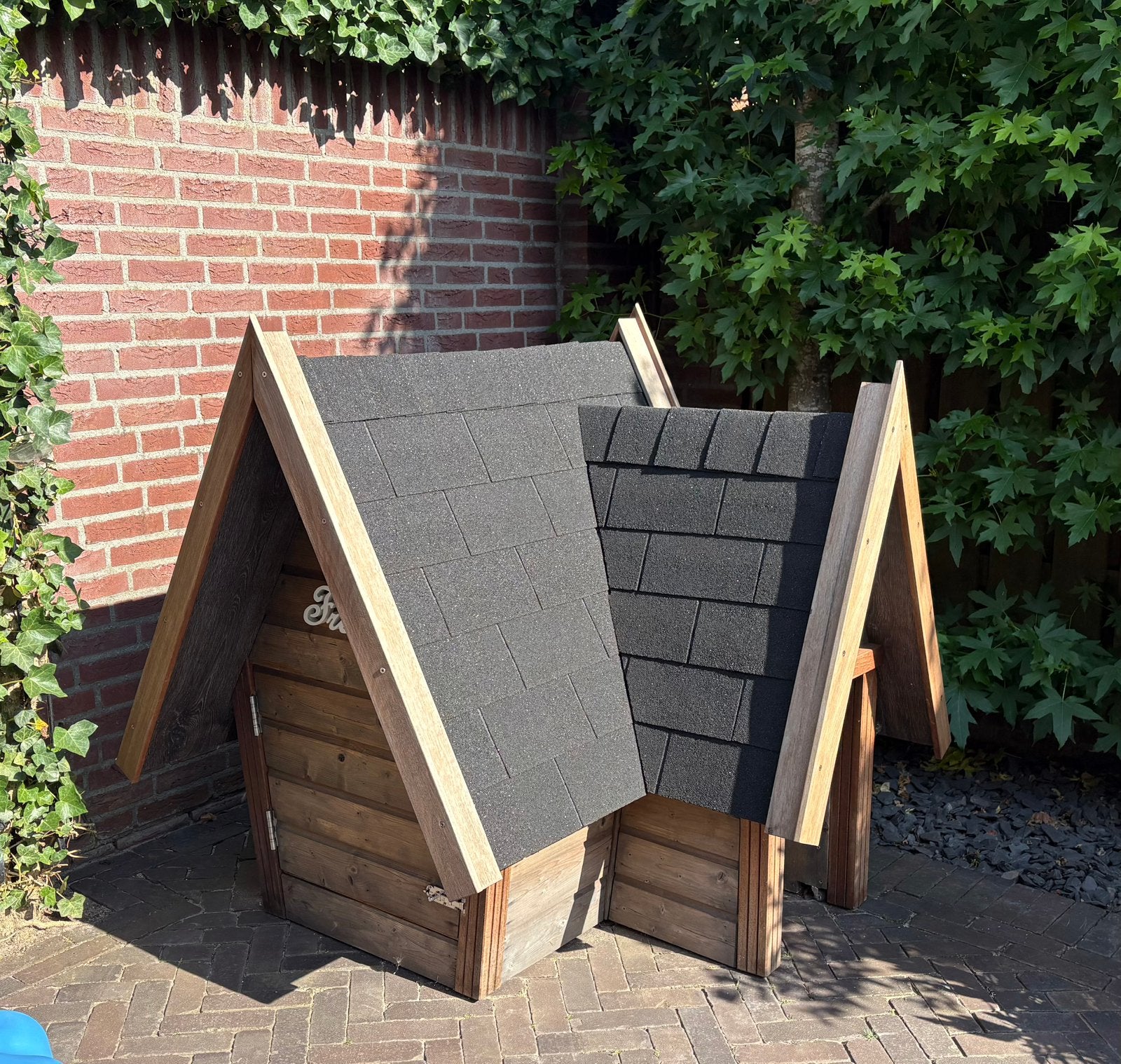 Hondenhok volledig geisoleerd, Dieren en Toebehoren, Ophalen, Zo goed als nieuw, 110 cm of meer, 100 cm of meer