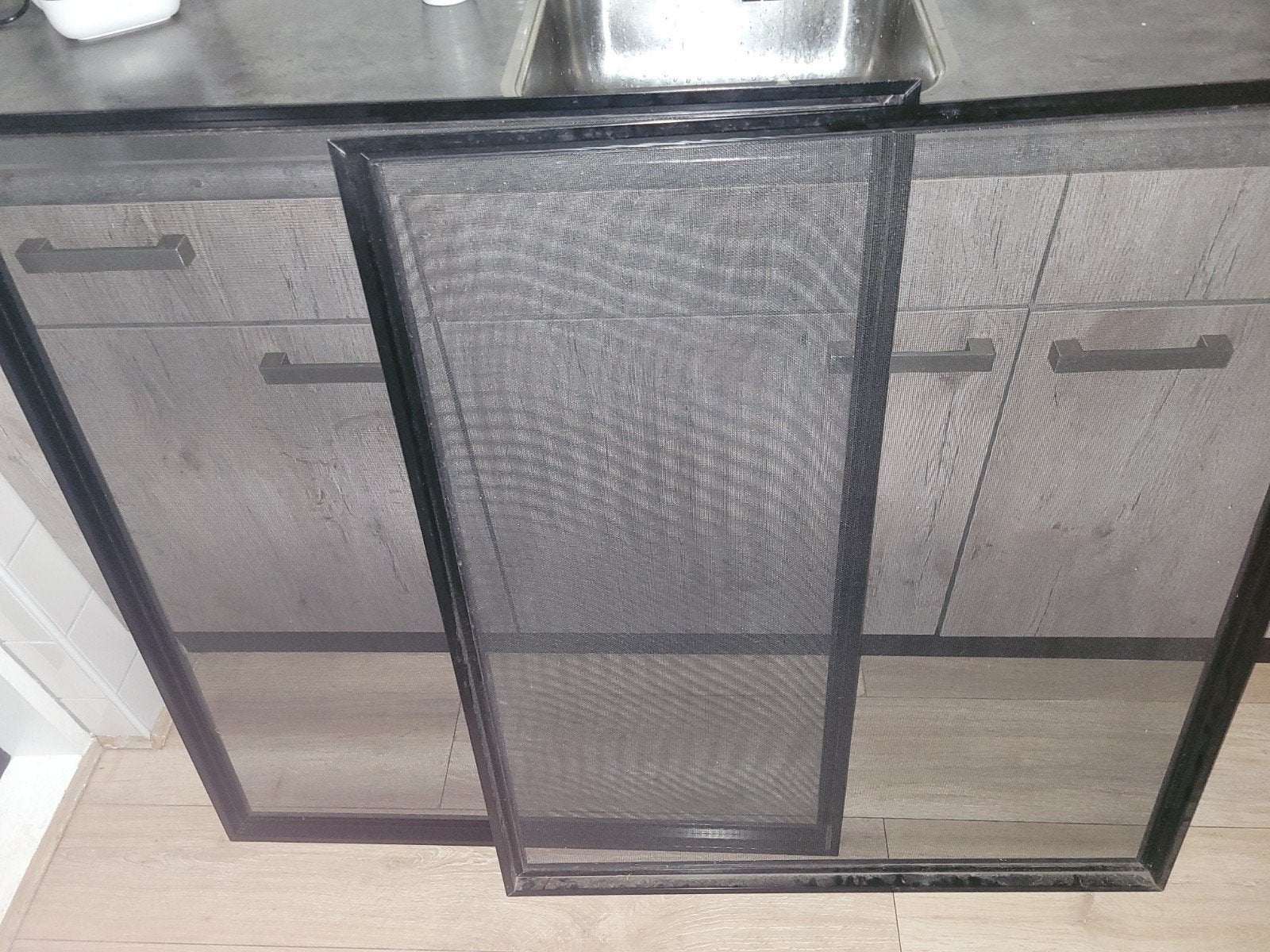 2 raamhorren in zeer goede staat aluminium 85x91,5, Ophalen, Gebruikt, 80 tot 100 cm, Overige typen