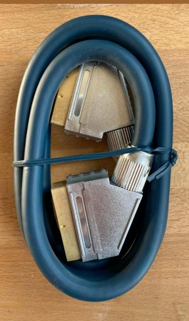 SCART Kabel, Ophalen of Verzenden, Zo goed als nieuw, Minder dan 2 meter, Scartkabel