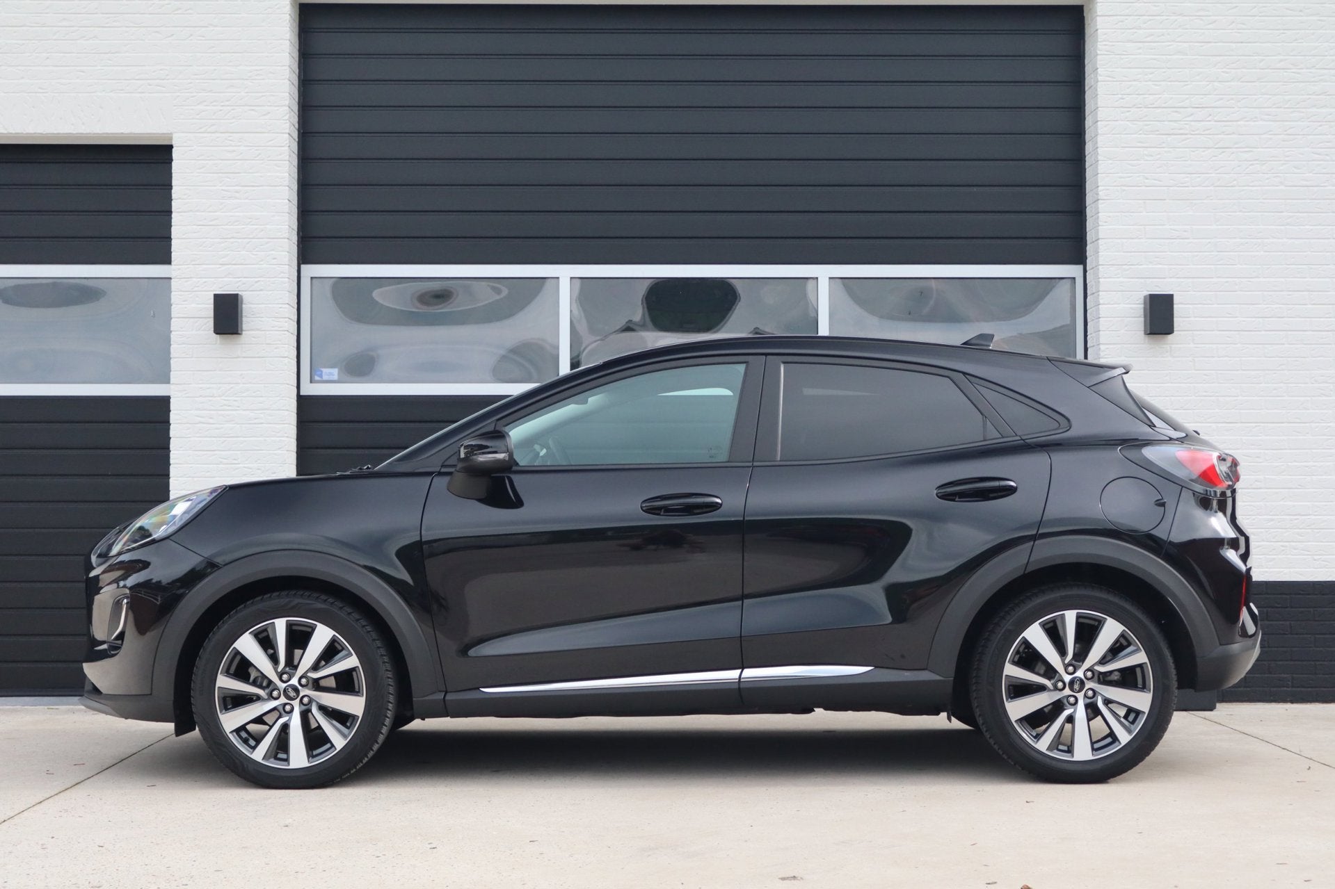 Ford Puma 1.0 EcoBoost Titanium X - Virtual Cockpit - B&O -, Auto's, 1226 kg, Zwart, Origineel Nederlands, Bedrijf