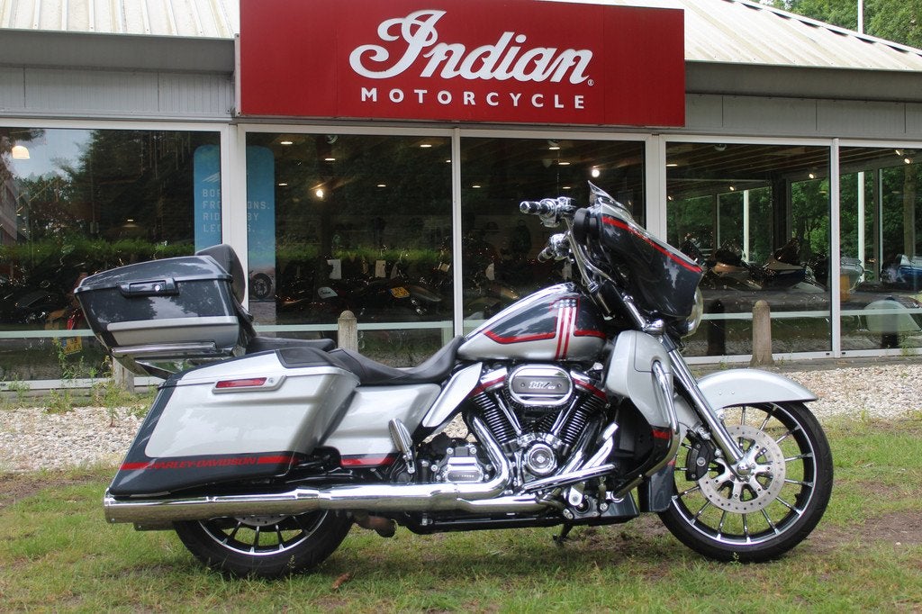 Harley-Davidson Street Glide FLHXSE Streetglide 117, Motoren, Chopper, Bedrijf, 1923 cc, Meer dan 35 kW