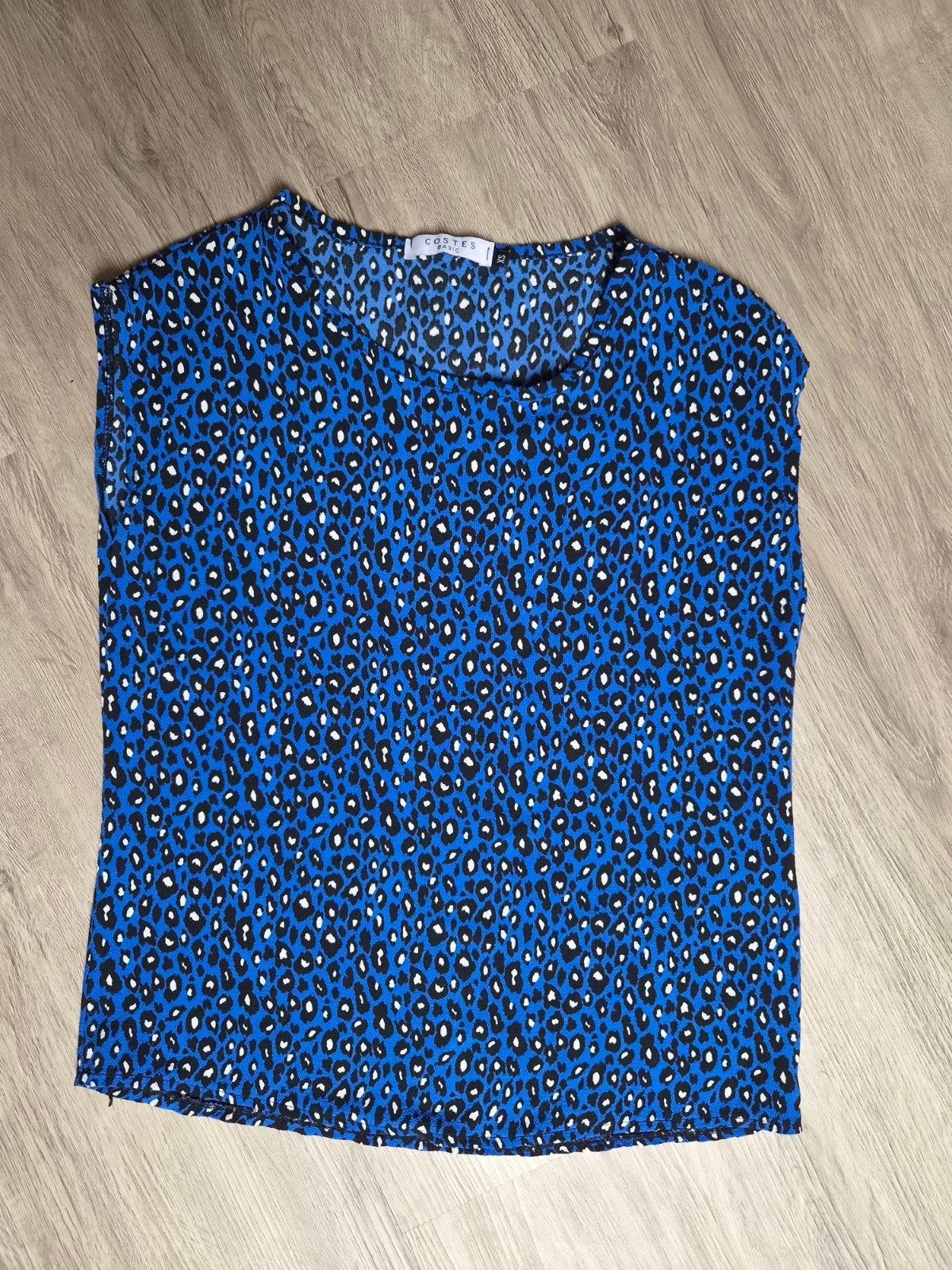 Blauw/Zwarte top Costes maat XS, Kleding | Dames, Blauw, Ophalen of Verzenden, Zo goed als nieuw, Korte mouw
