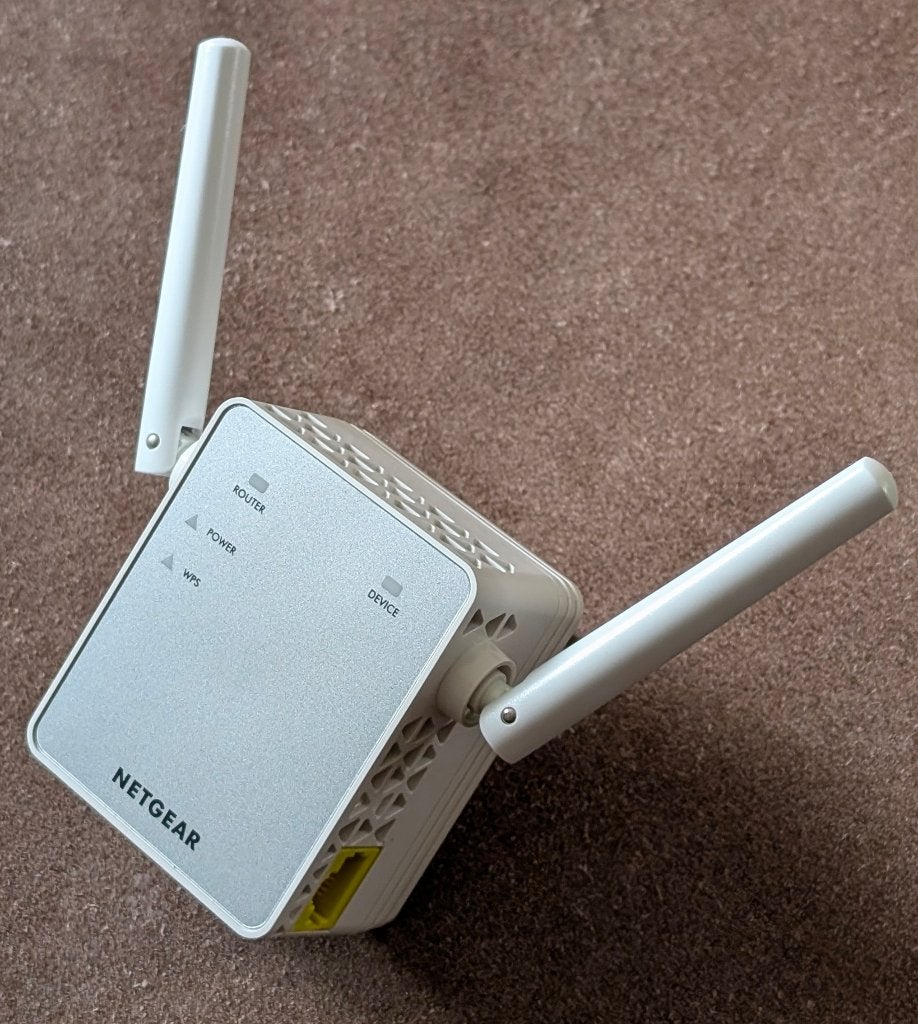 Netgear EX3700 WiFi Range Extender Versterker, Ophalen of Verzenden, Zo goed als nieuw, Netgear