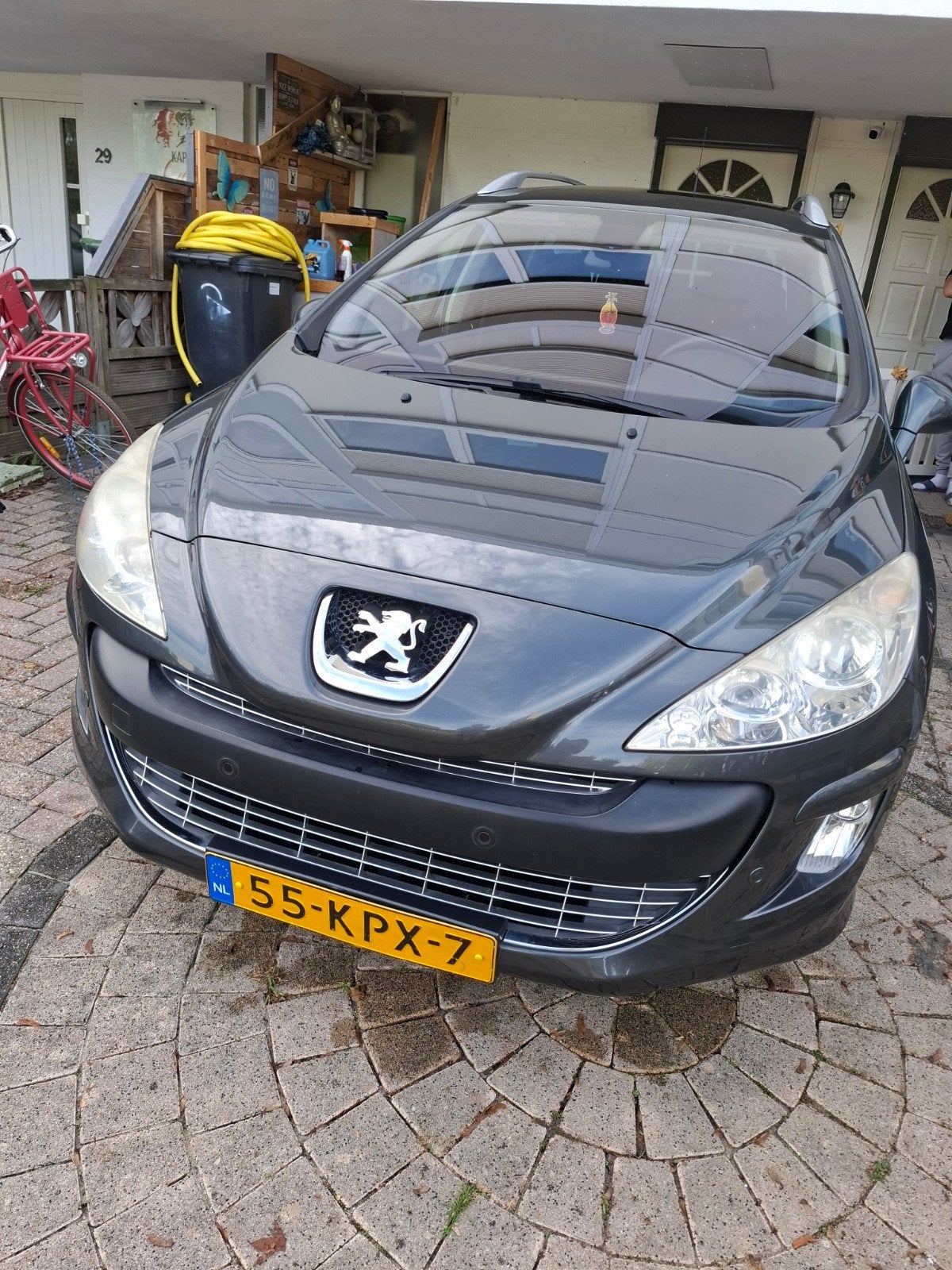 Peugeot 308SW 1.6 THP 103KW 7P AUT 2010, Auto's, Parkeersensor, Stof, Zwart, 7 stoelen