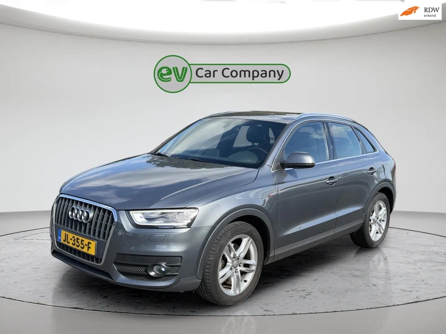 Audi Q3 1.4 TFSI Sport Edition | S Line | Parkeersensoren |, Auto's, 730 kg, 4 cilinders, 150 pk, Leder en Stof