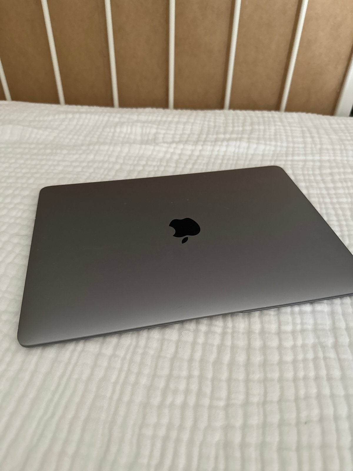 MacBook Air 13-inch 2019 - 1.6 GHz Dual-Core Intel Core i5, Computers en Software, Apple Macbooks, Qwerty, 8 GB, 13 inch, Minder dan 2 Ghz