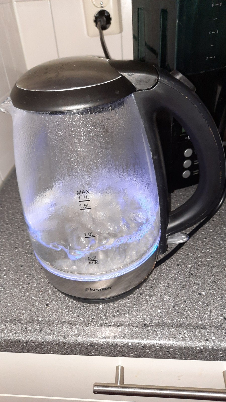 Bestron waterkoker met LED verlichting - 1.7L, Witgoed en Apparatuur, Waterkokers, Ophalen