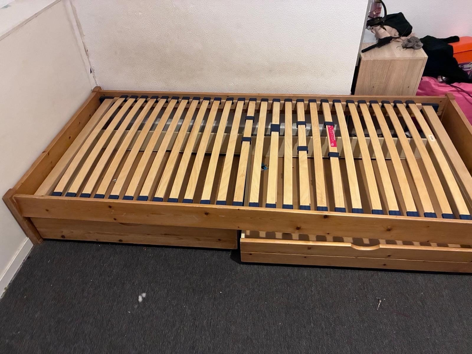 Bed 90200 ( gratis), Ophalen, Gebruikt, 90 cm, Eenpersoons