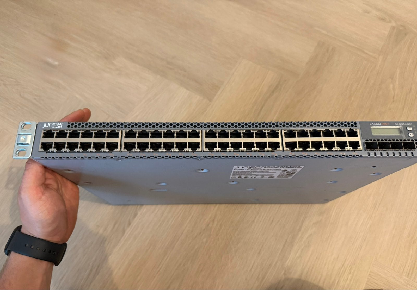 Juniper EX3300 PoE+ 48port, Ophalen of Verzenden, Zo goed als nieuw