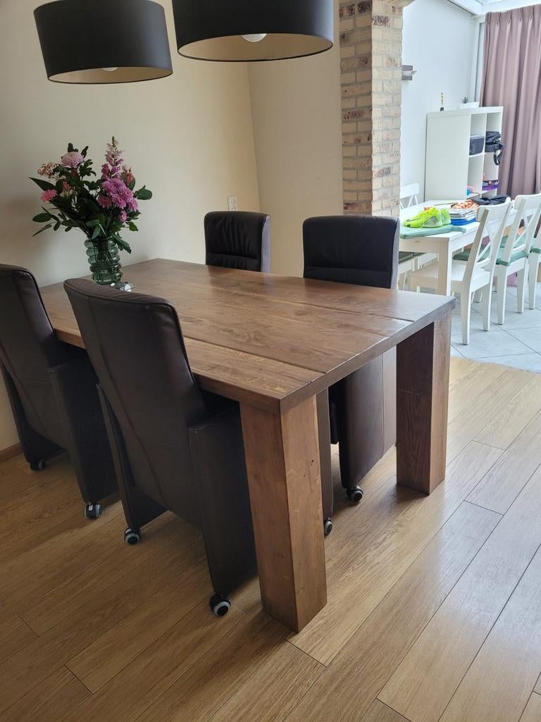 Robuuste eiken eettafel, Huis en Inrichting, Ophalen of Verzenden