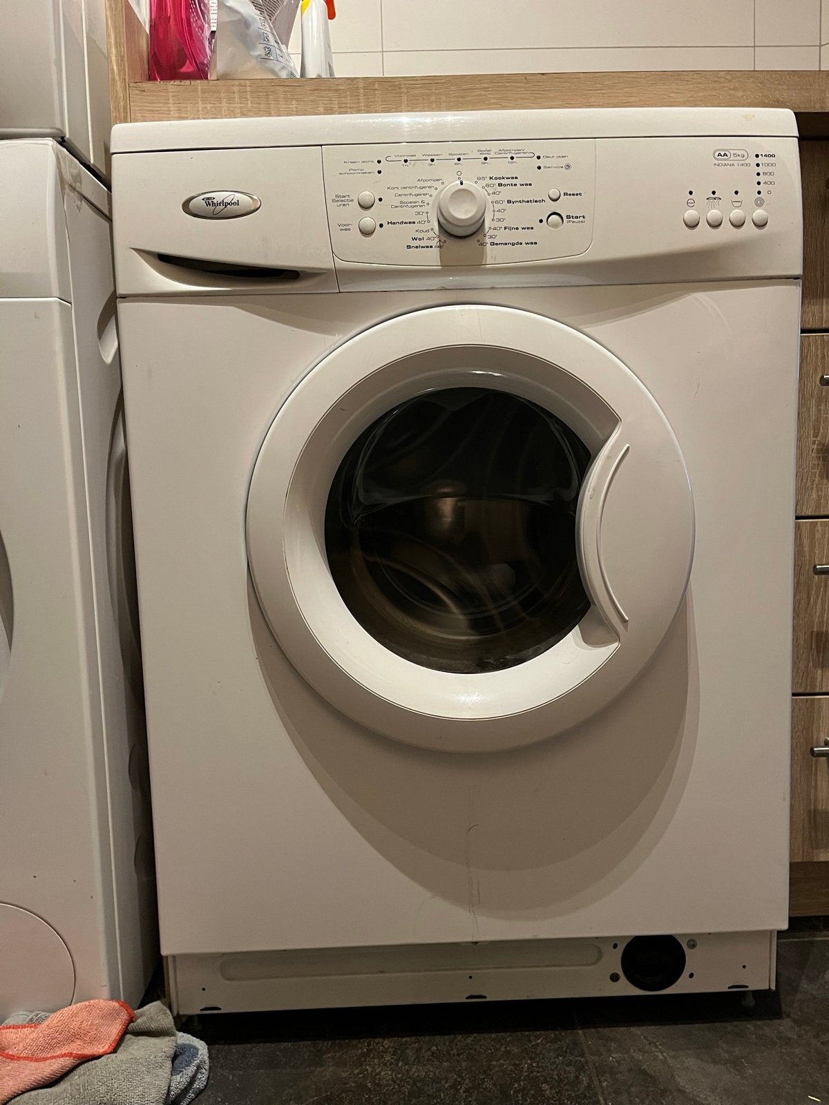 Nette Whirlpool Indiana 1400 Wasmachine (5 kg / 1400 tpm), Ophalen, 1200 tot 1600 toeren, Gebruikt, 4 tot 6 kg