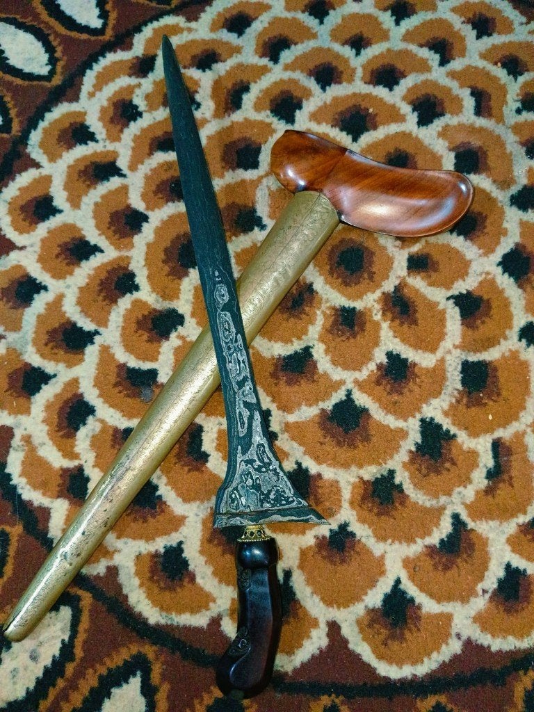 Antieke Keris Brojol Pamor Tirto Tejo Nunggak Semi SVI14, Antiek en Kunst, Verzenden, Overige materialen, Indonesië, Meerkleurig