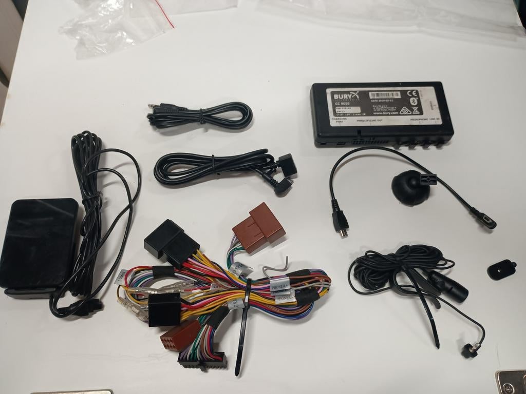Bury CC 9058 Bluetooth Carkit, Auto diversen, Carkits, Ophalen of Verzenden, Gebruikt