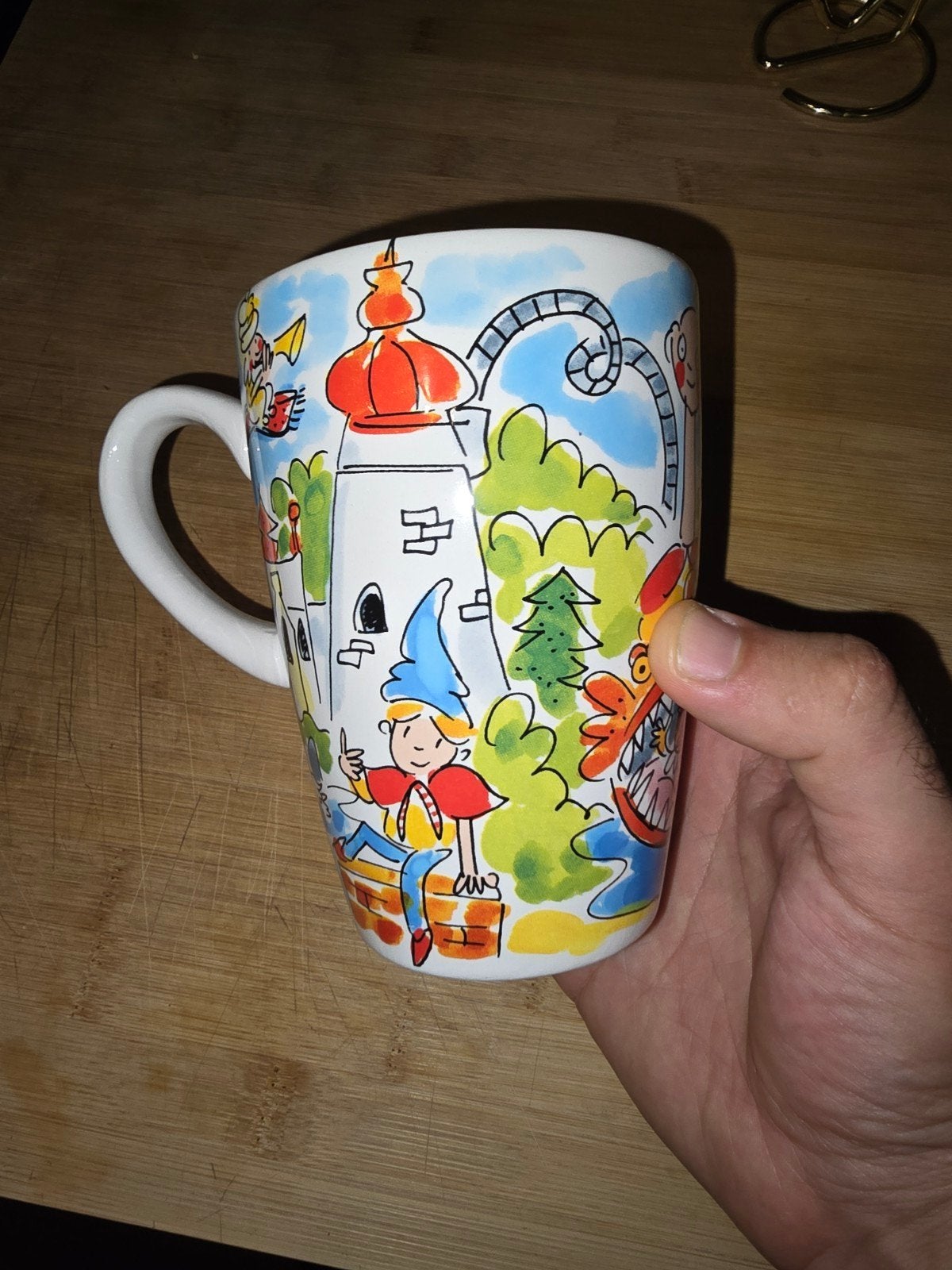 Efteling Mok met sprookjesachtige illustraties, Meerkleurig, Overige stijlen, Ophalen of Verzenden, Zo goed als nieuw