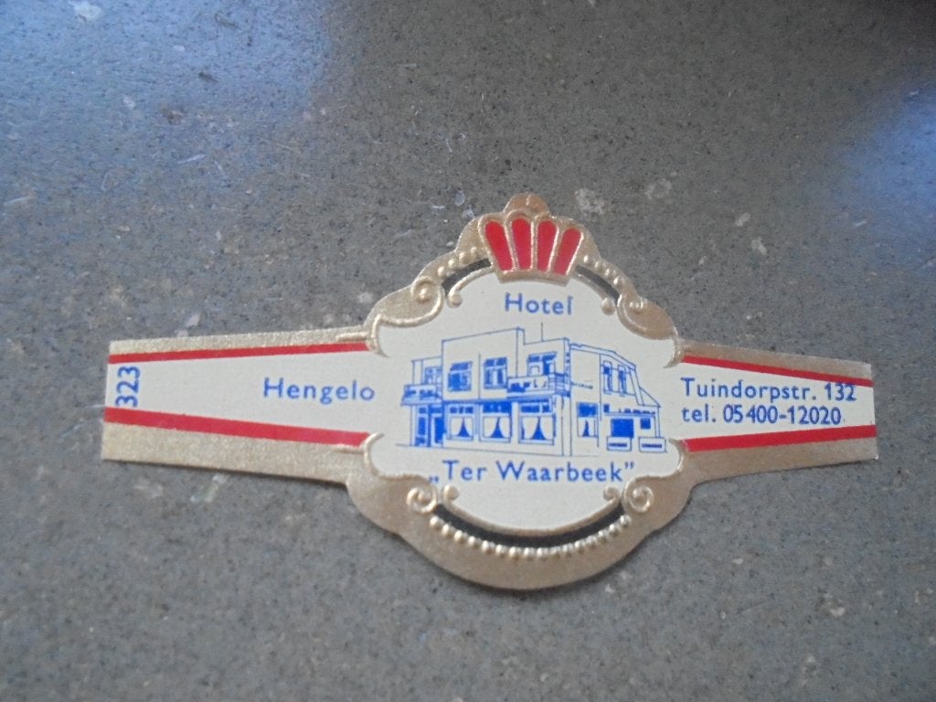 Oude sigarenband Hotel Ter Waarbeek in HENGELO, Ophalen of Verzenden, Zo goed als nieuw, Sigarenbandjes