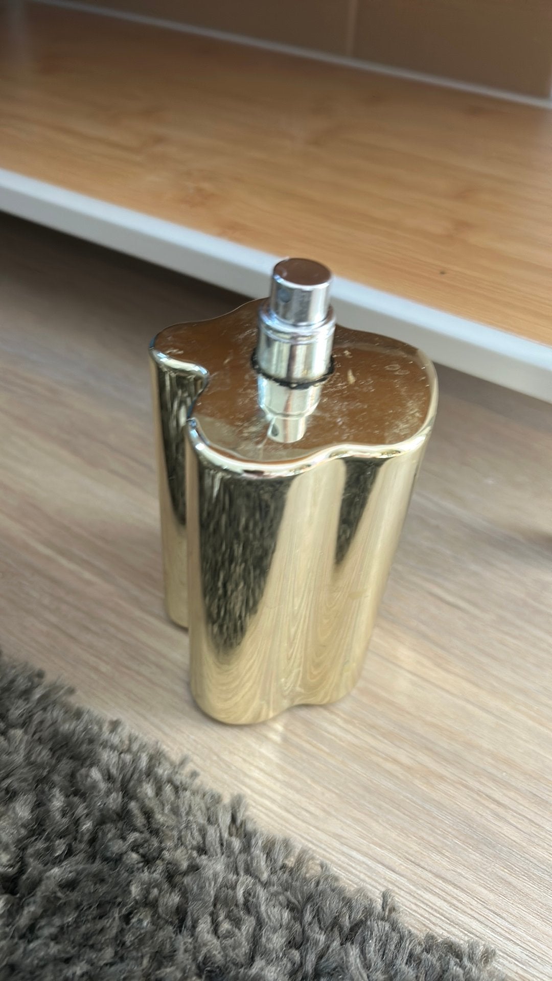 Oscar De La Renta White Gold For Women Eau De Parfum, Ophalen of Verzenden, Zo goed als nieuw, Wit