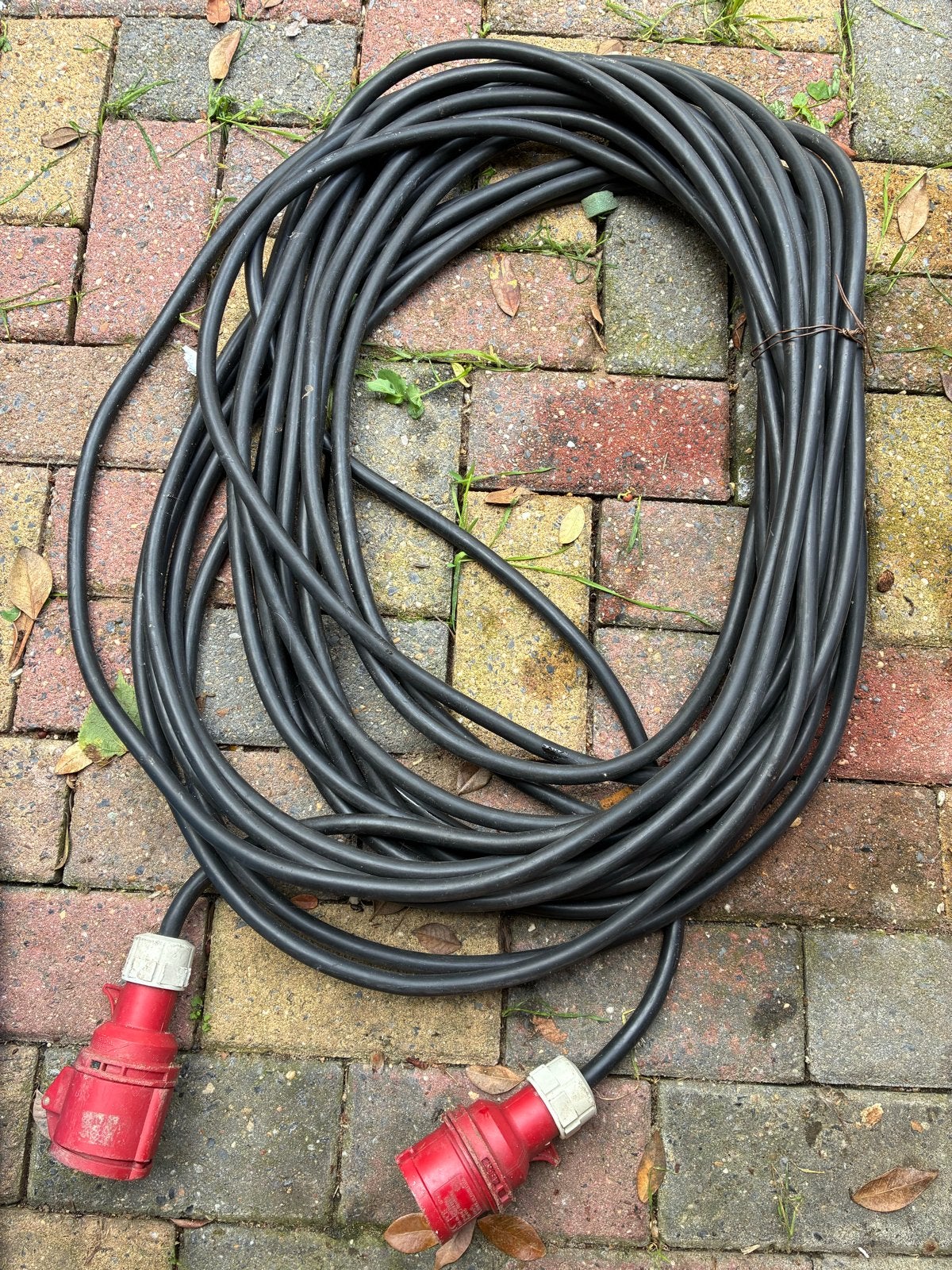 Krachtige CEE verlengkabel - 32A, 5-polig, 20m, Ophalen, Gebruikt, Kabel of Snoer