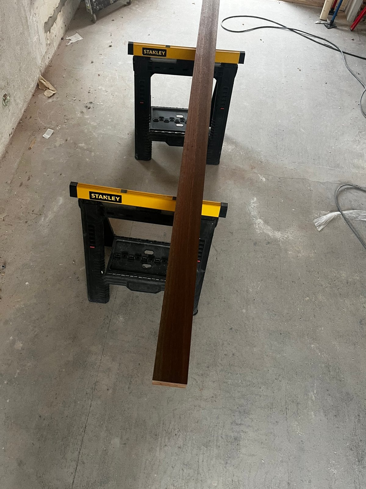 Meranti balk 67x113mm/2450mm lengte, Ophalen, Zo goed als nieuw, 200 tot 250 cm, 50 mm of meer