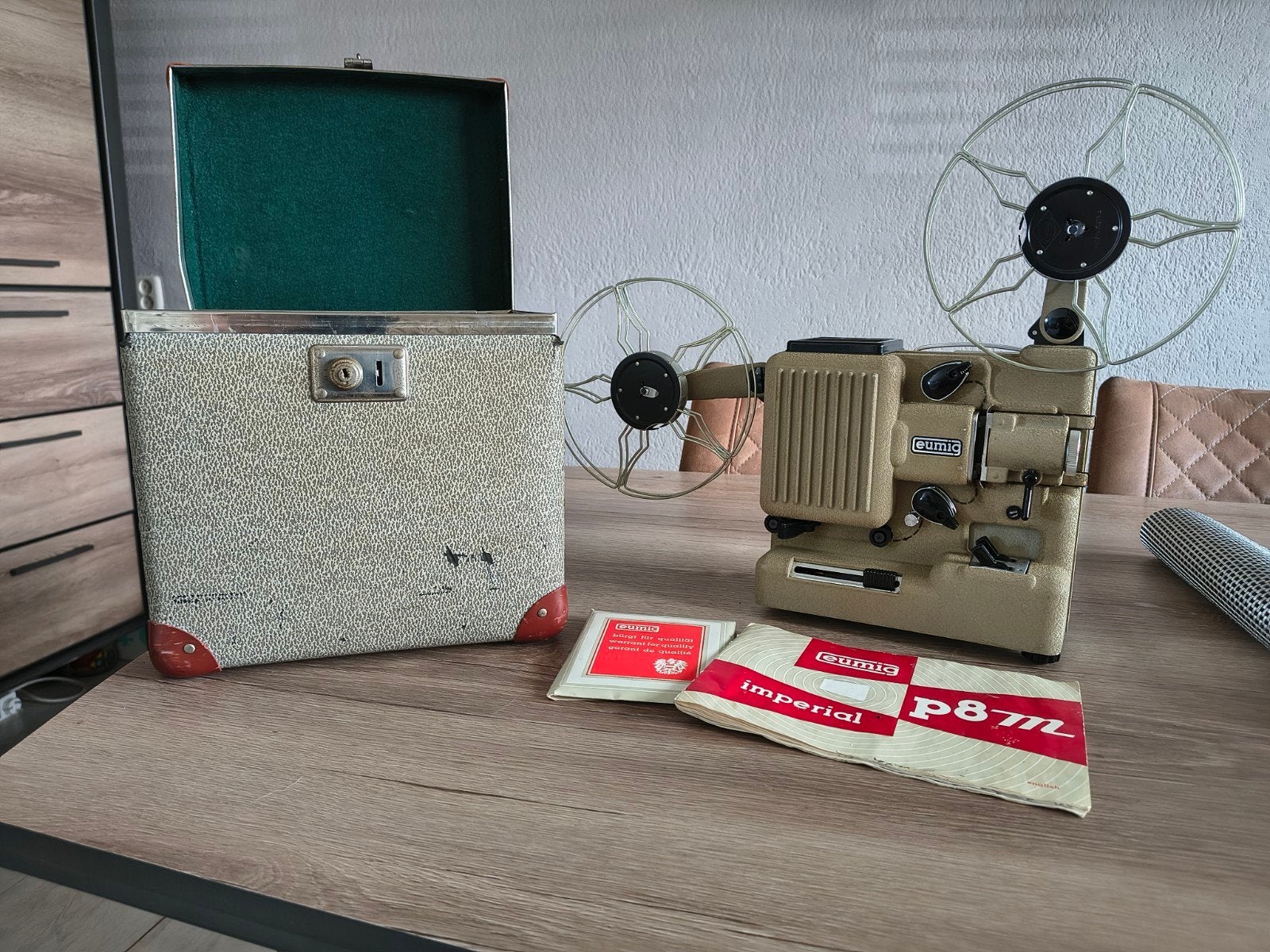 Vintage Eumig P8m Imperial Super 8 Filmprojector met koffer, Ophalen, Gebruikt, Overige typen