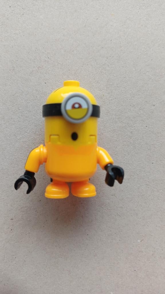 LEGO Minion Stuart met Oranje Jumpsuit Minifiguur, Ophalen of Verzenden, Gebruikt, Lego