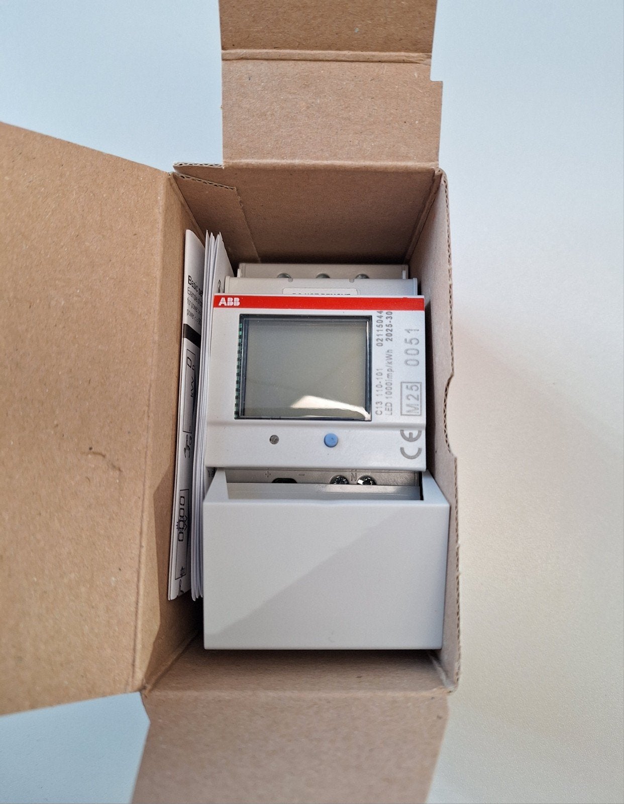 ABB C13 110-101 3 fase kWh/energiemeter,
MID gecertificeerd,, Ophalen of Verzenden, Nieuw, ABB, Overige typen