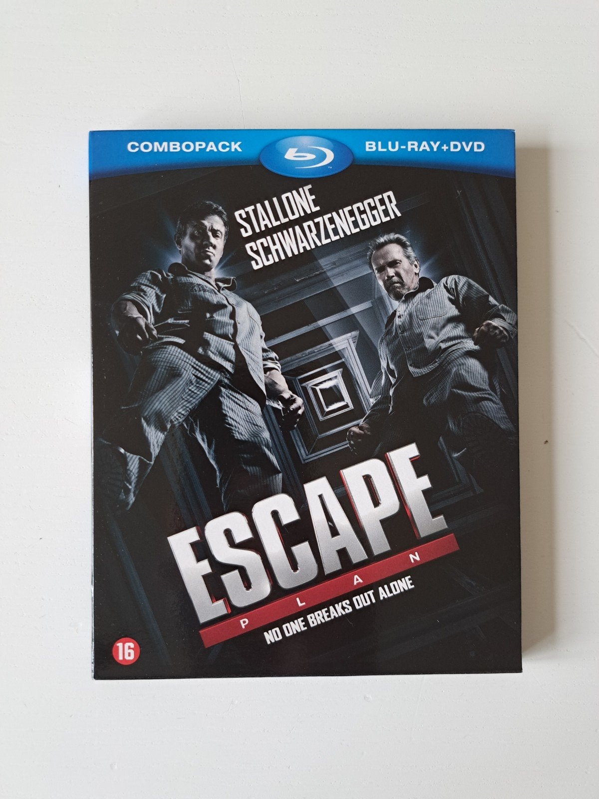 Escape Plan [Blu-ray + DVD] (Stallone & Schwarzenegger), Engels, Vanaf 16 jaar, Nederlands, Film