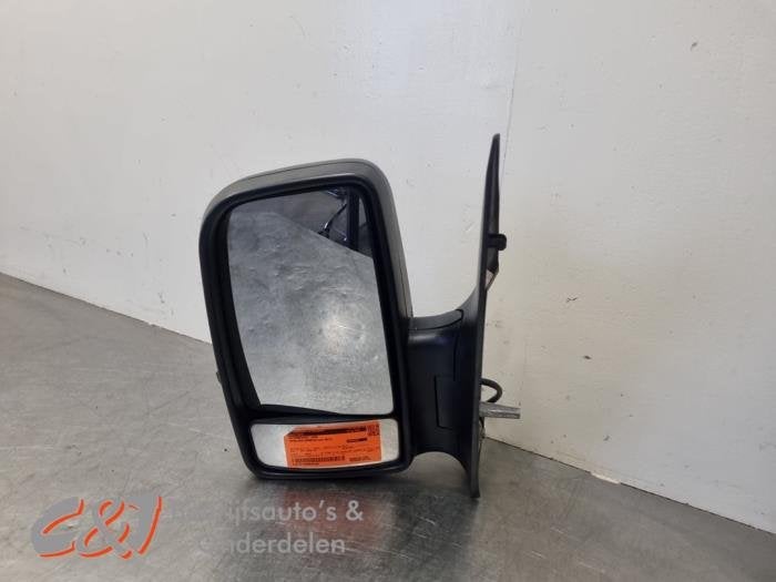 Buitenspiegel links van een Mercedes Sprinter, Gebruikt, -, Ophalen of Verzenden, -