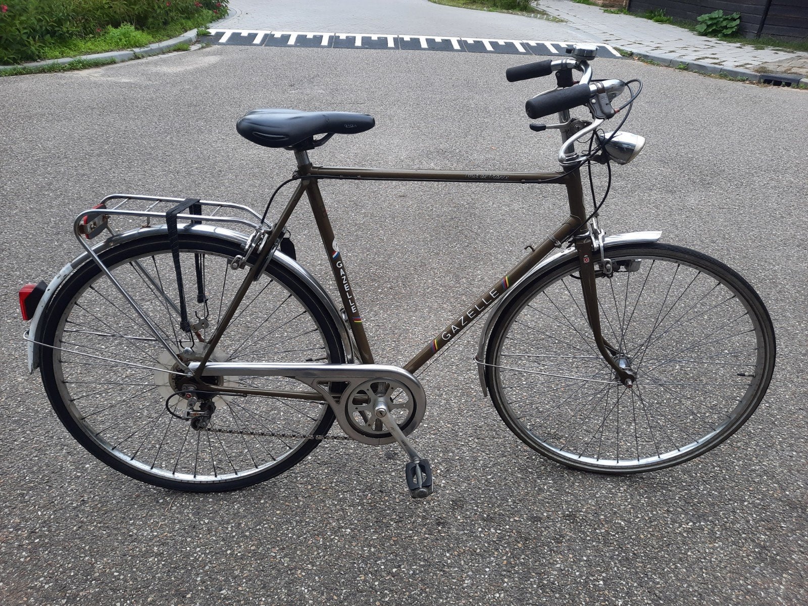 Gazelle 28"/60cm 5 versnellingen (ZÉÉR NETTE EN GOEDE STAAT), Ophalen, Velgrem, Zo goed als nieuw, 57 tot 61 cm