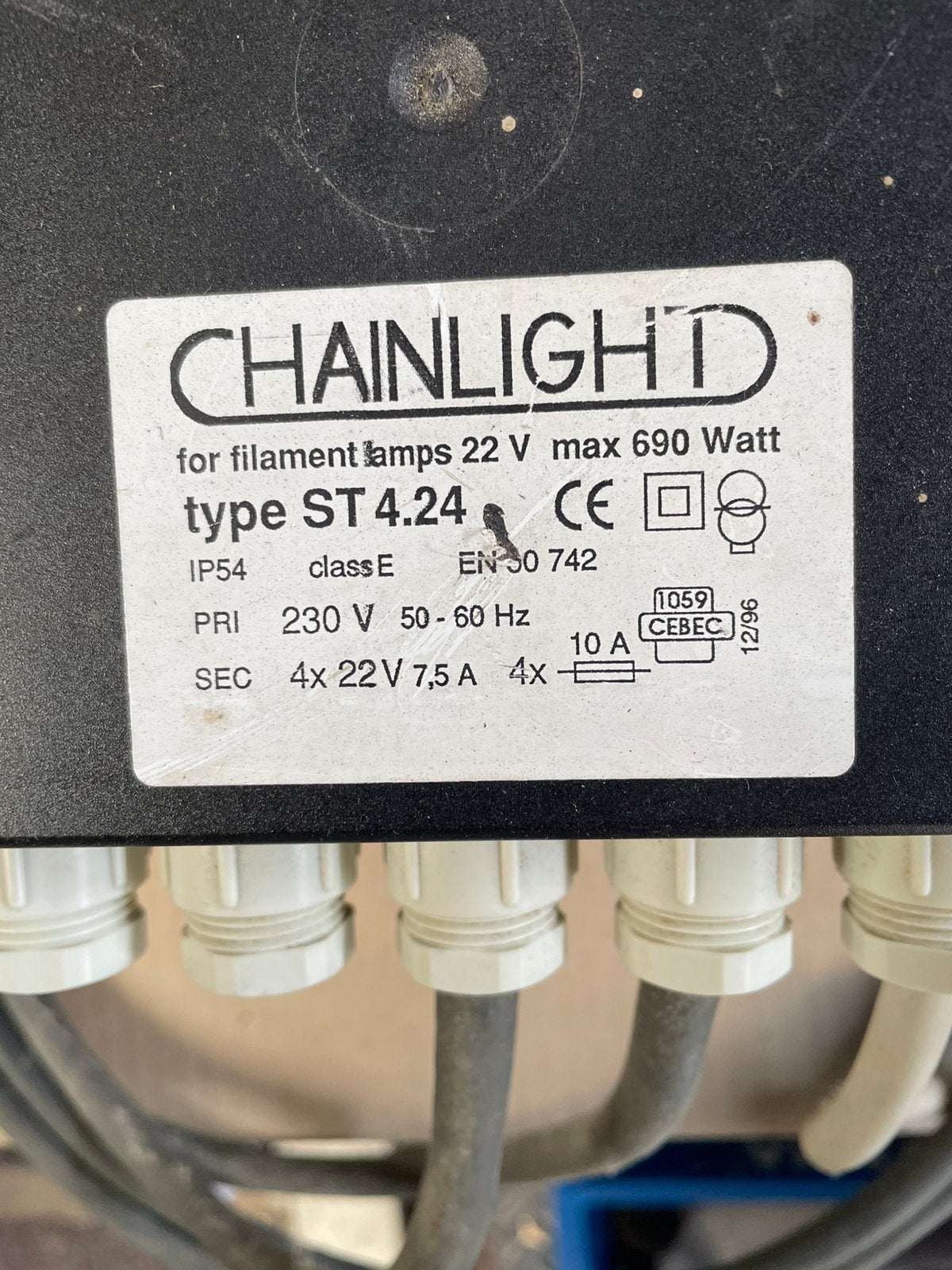 Trafo 230 volt naar 4x 22 volt wisselspanning, Hobby en Vrije tijd, Ophalen, Gebruikt