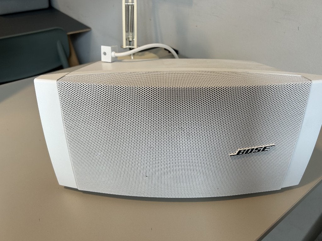 Bose FreeSpace DS 100SE Loudspeaker, Zo goed als nieuw, Bose, Center speaker, Ophalen