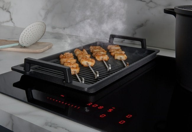 Nieuwe kookplaat met afzuiging, aanbieding., Witgoed en Apparatuur, Kookplaten, Nieuw, Inbouw, Inductie, 4 kookzones