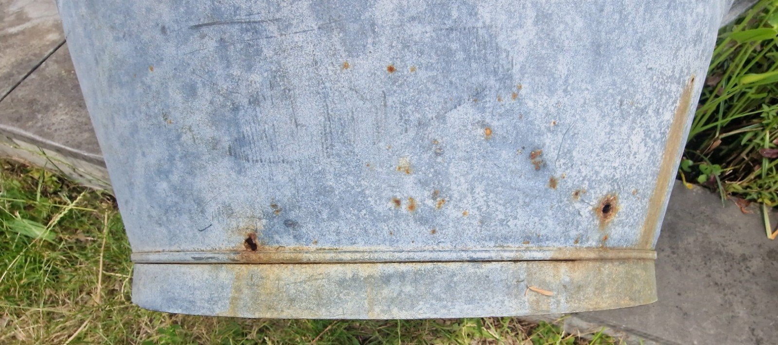 Zinken teil inhoud 26 liter., Ophalen