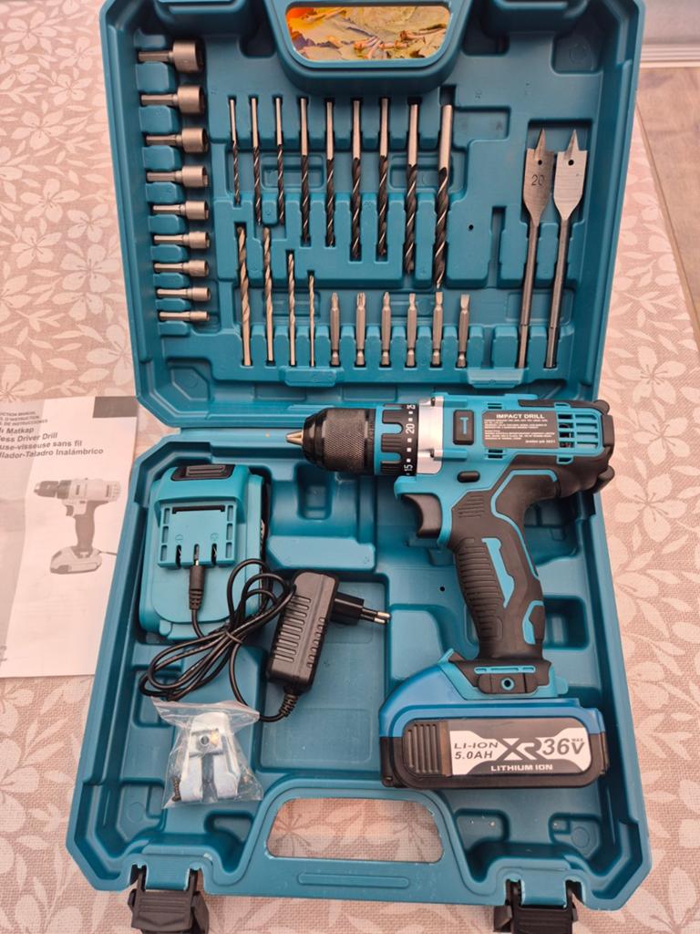 Nieuw Boor en / Schroefmachine, Ophalen of Verzenden, Boor- en Schroefmachine