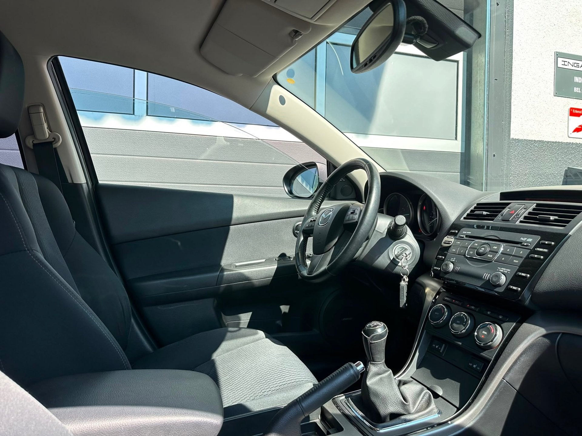 Mazda 6 2.0 155pk Active | AIRCO | STOELVERW.| TREKHAAK, Auto's, Voorwielaandrijving, Gebruikt, 4 cilinders, Zwart