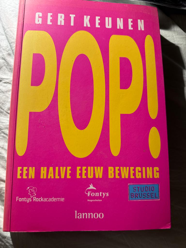 POP! Een Halve Eeuw Beweging - Gert Keunen, Boeken, Muziek, Ophalen of Verzenden, Zo goed als nieuw, Algemeen