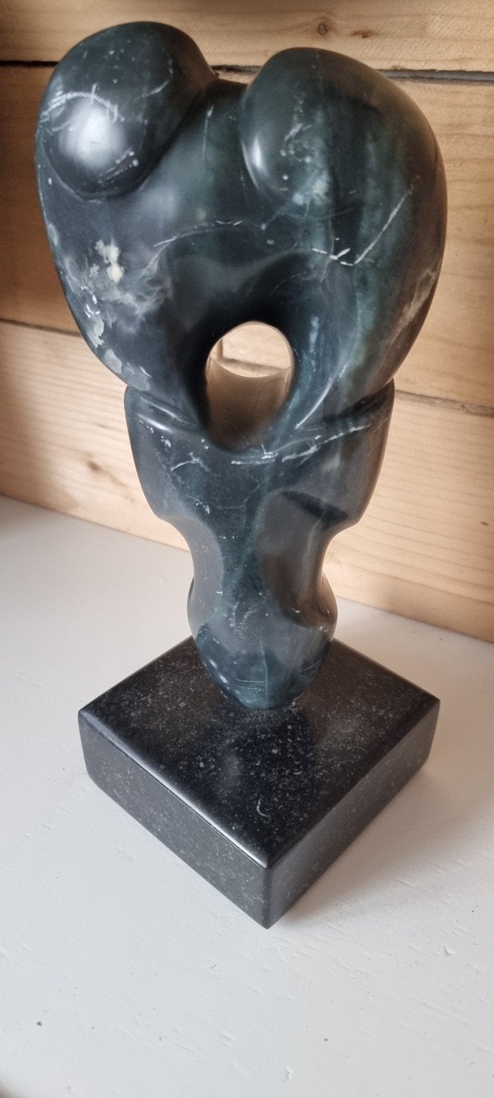 Abstract speksteen beeld op sokkel, Ophalen of Verzenden
